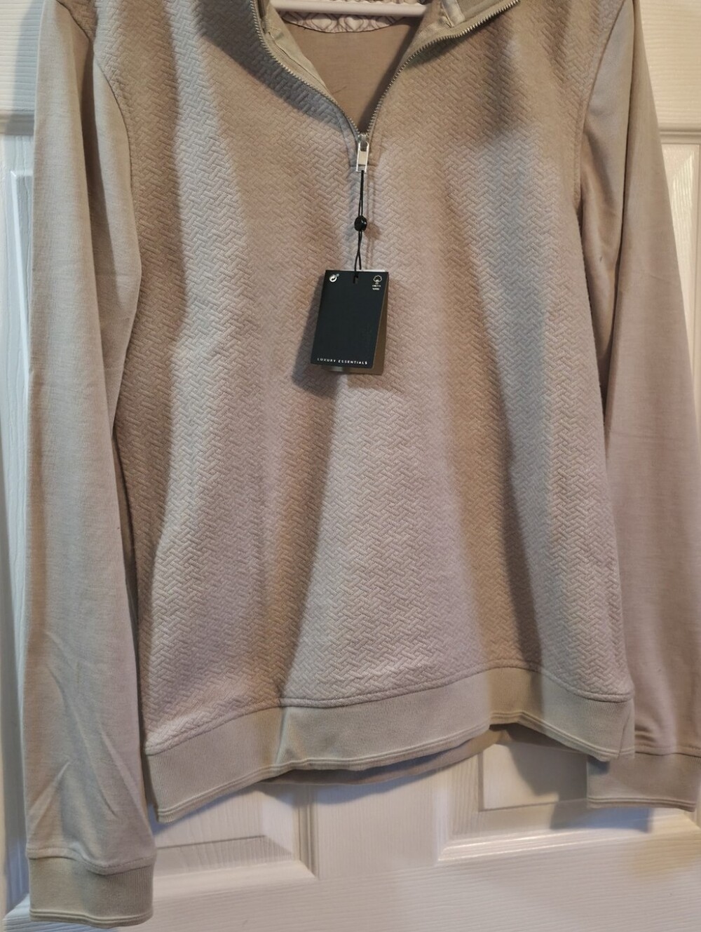 4/$97 Deal! NWT Porter & Ash Men's Textured Pullover Sweater